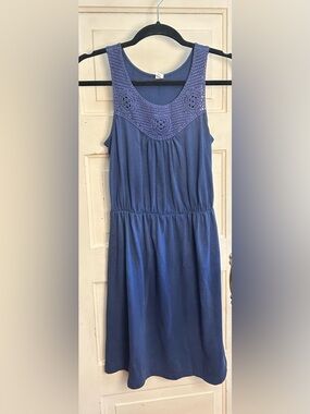 Old Navy Navy Crochet-Yoke Sleeveless Midi Dress
